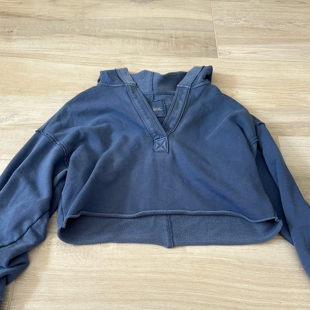 aerie oversized cropped hoodie